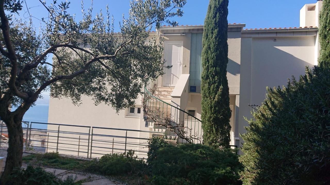 Apartment Sreta Omiš Exterior foto
